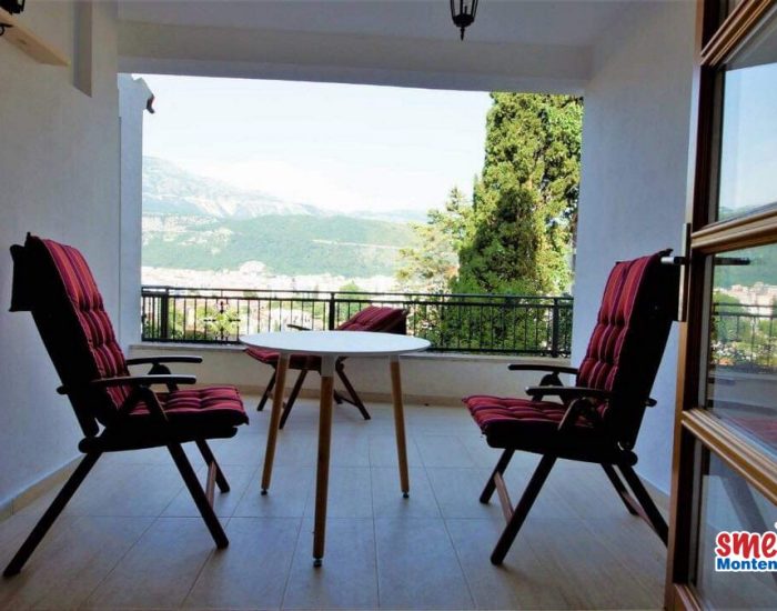 Apartmani es Budva