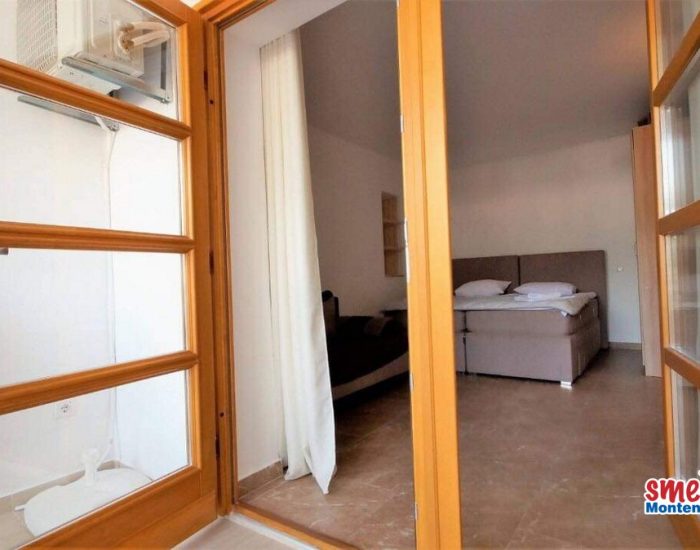 Apartmani es Budva