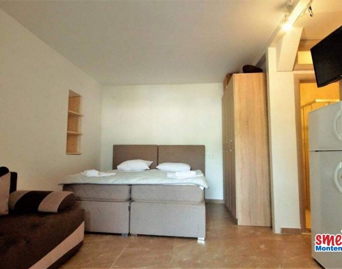 Apartmani es Budva