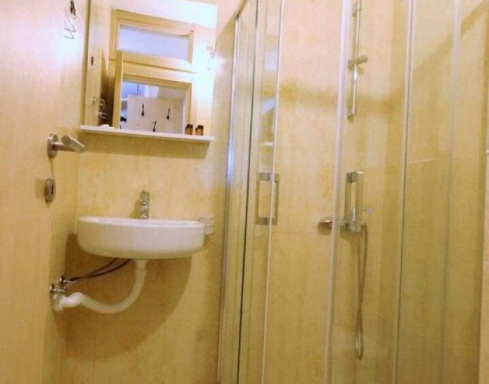 Apartmani es Budva